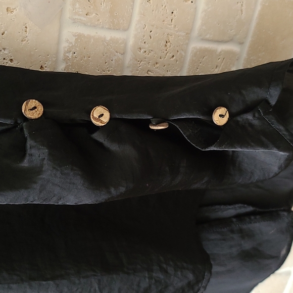 West Kei Women's Black Short Sleeve Tunic (Sz M/L) - Picture 3 of 9